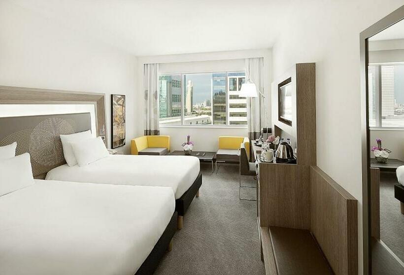 Номер Superior, Novotel World Trade Centre Dubai