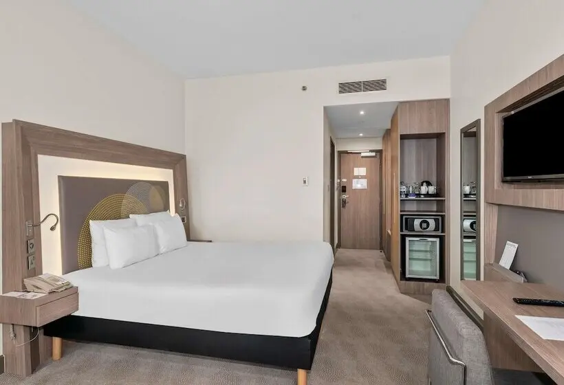 スーペリアファミリールーム, Novotel Dubai World Trade Centre