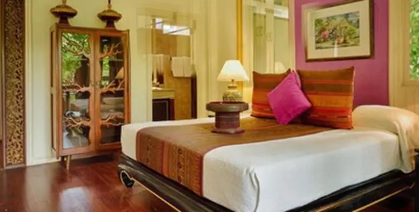 اتاق استاندارد با چشم‌انداز استخر, Rabbit Resort Pattaya