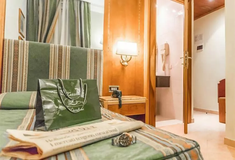 スタンダードシングルルーム, Raeli Hotel Siracusa