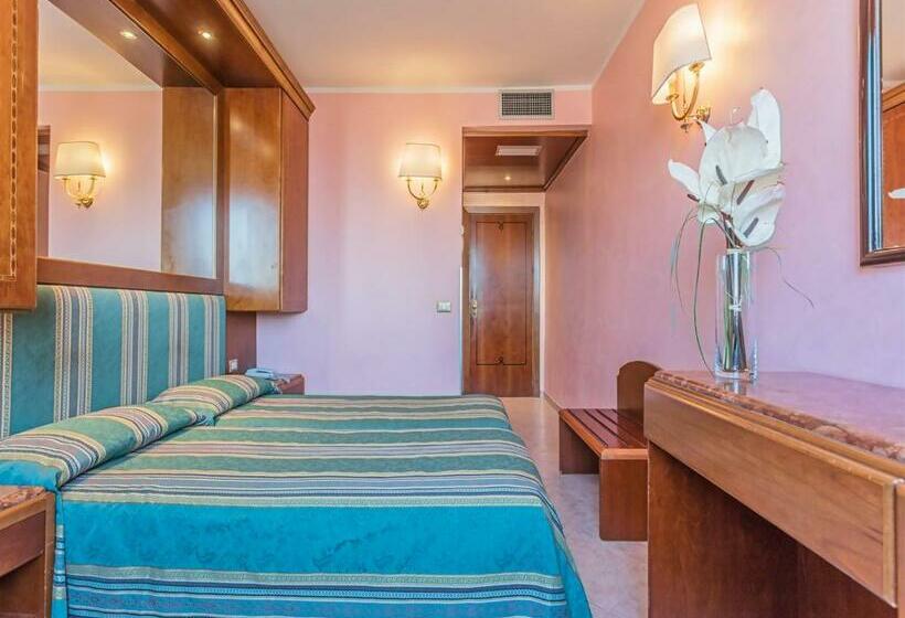 اتاق استاندارد, Raeli Hotel Siracusa