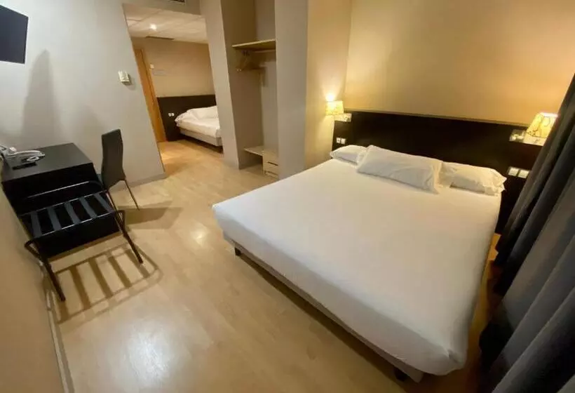 اتاق خانوادگی, Spa Hotel Ciudad De Teruel