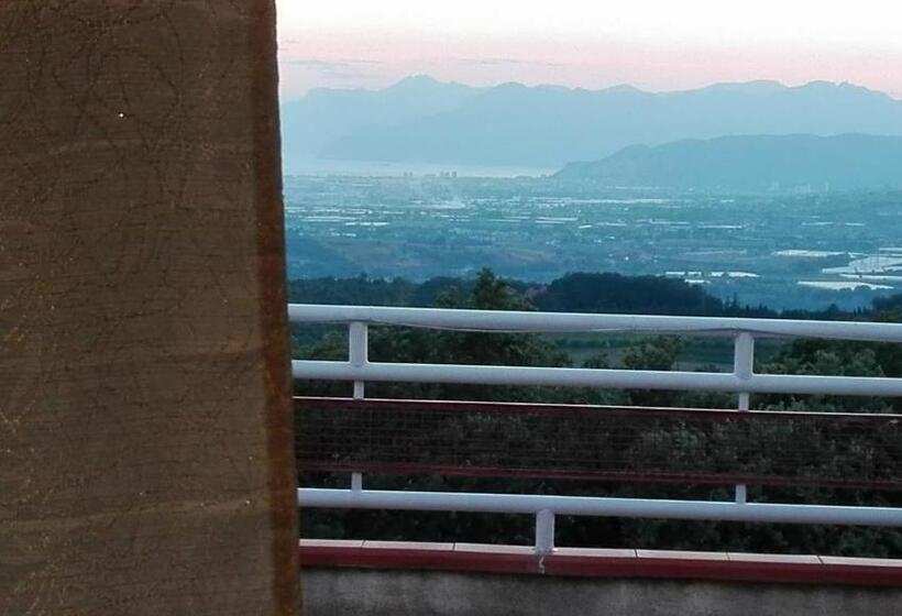 テラス付スイート, B&b Sentiero Romantico