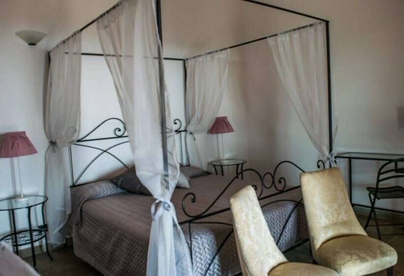 スタンダードルーム, La Poderina