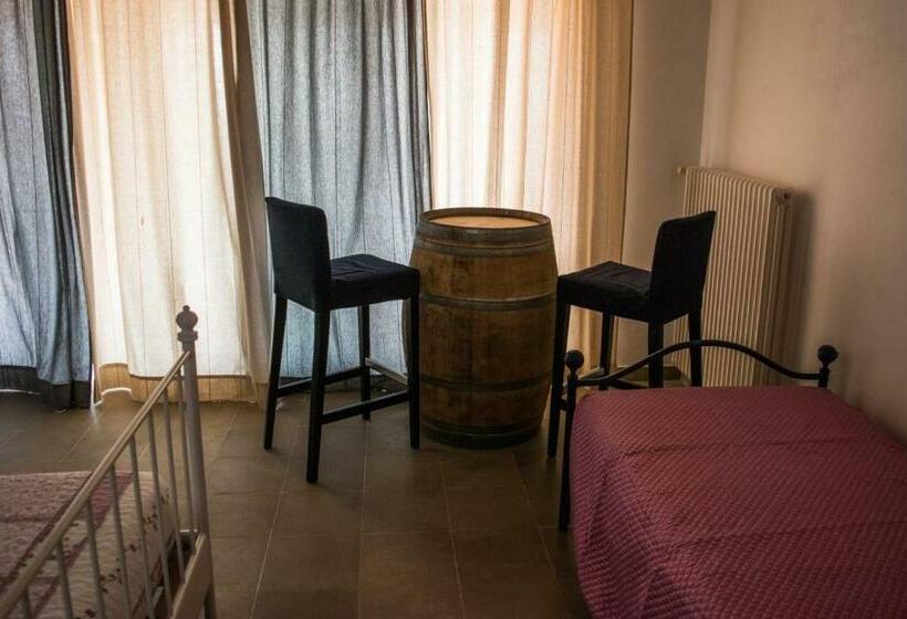 身障者適用スタンダードルーム, La Poderina