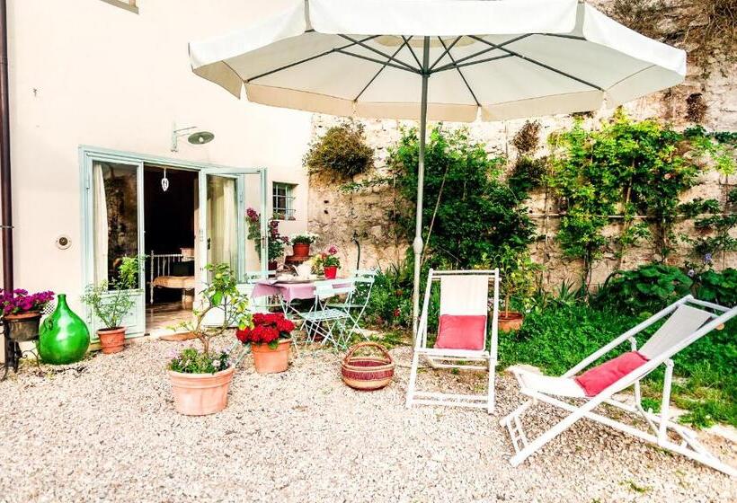 غرفة قياسية, Bioagriturismo Podere Montisi