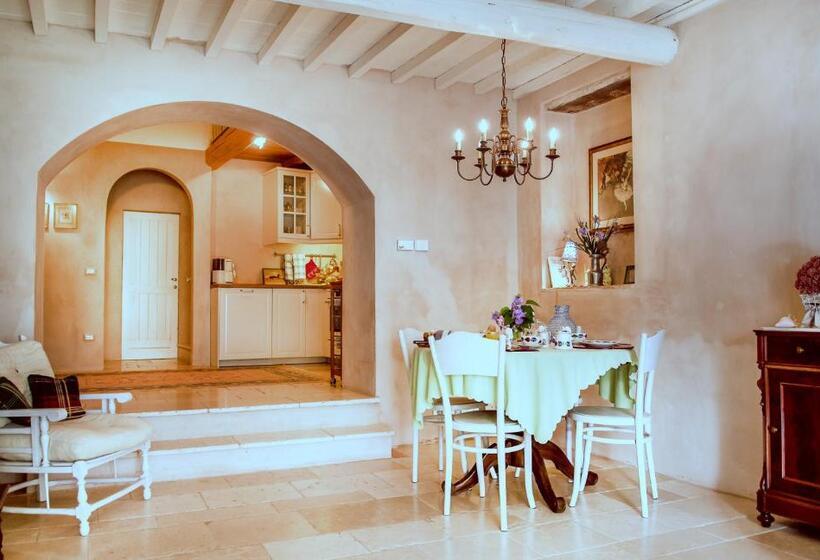 غرفة قياسية مع حمام خارجي, Bioagriturismo Podere Montisi