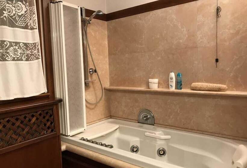 패밀리 연결 룸, B&b Corte Ginepro