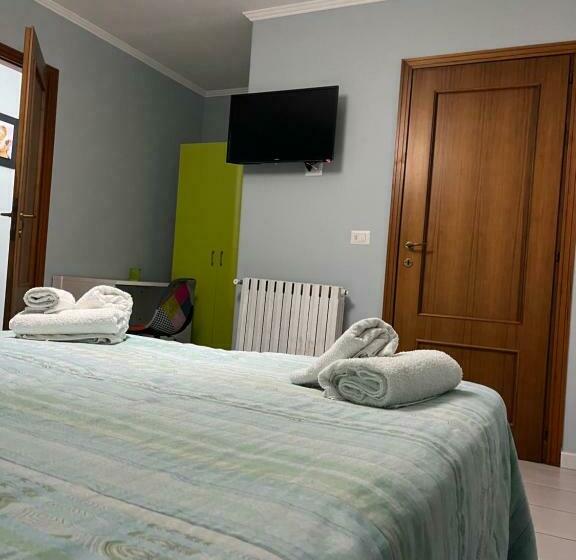 Номер Стандарт, Lolly