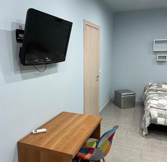 Четырехместный Номер Стандарт, Lolly