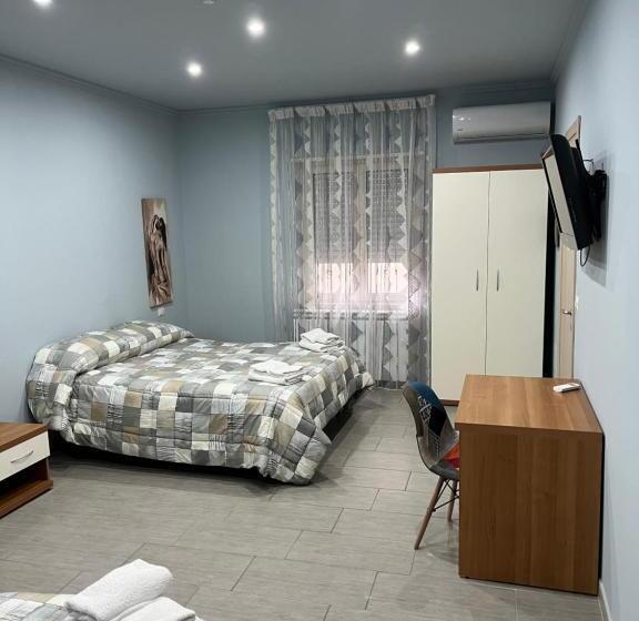 Четырехместный Номер Стандарт, Lolly