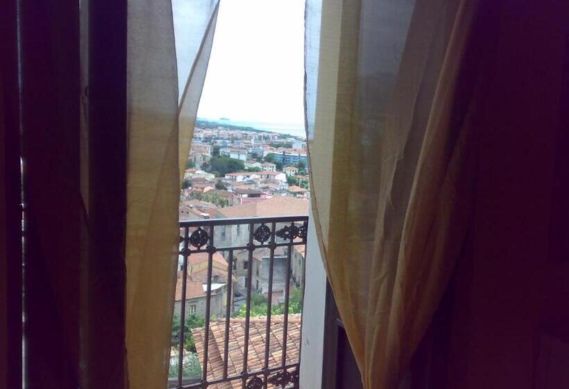 Triple Room Sea View, B&b Nonna Ida