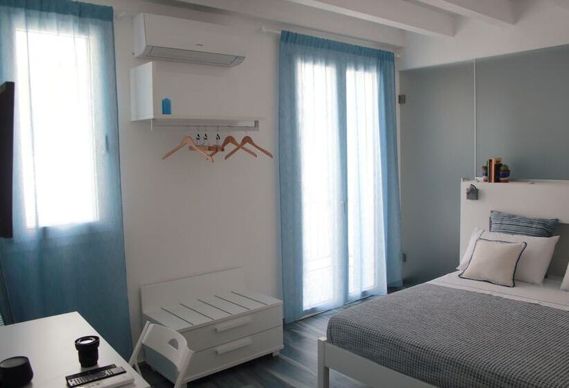 Pokój Deluxe Widok Morze z Balkonem, Calida