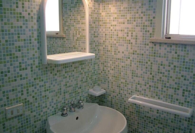 ファミリールーム, Villa Felice