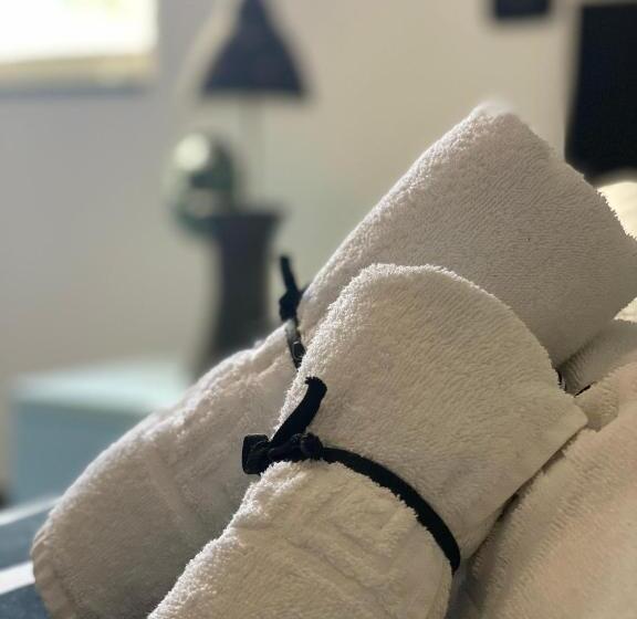 חדר סטנדרט לשלושה עם נוף לגינה, B&b Il Giardino Di Armida