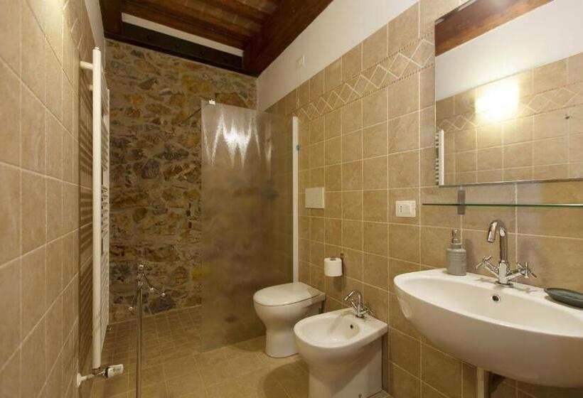 דירת דלוקס 3 חדרי שינה, Agriturismo Bio Podere Doganelle