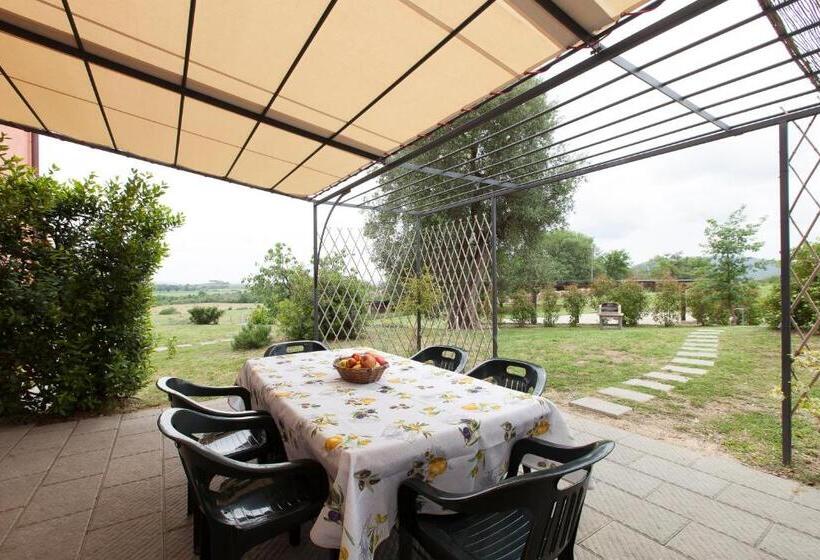 דירת דלוקס 3 חדרי שינה, Agriturismo Bio Podere Doganelle