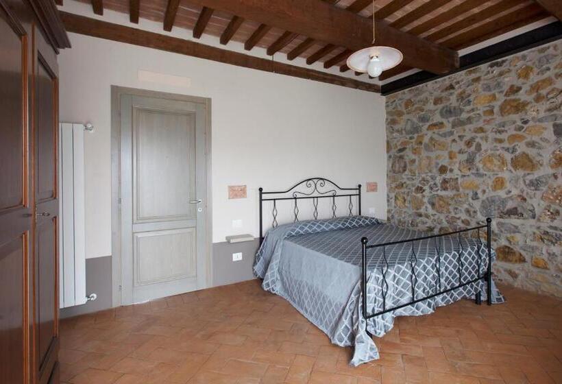 דירת דלוקס 3 חדרי שינה, Agriturismo Bio Podere Doganelle