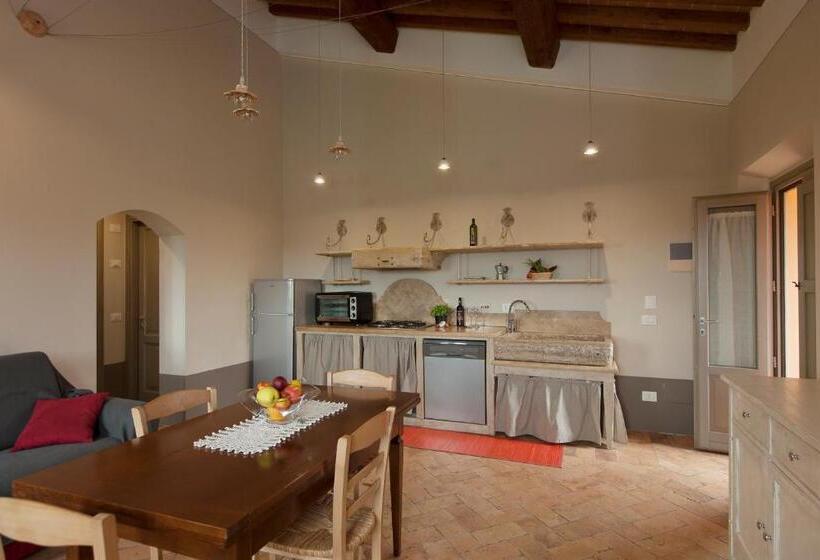 דירת דלוקס 2 חדרי שינה, Agriturismo Bio Podere Doganelle