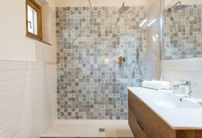 דירת חדר, Olmofiorito