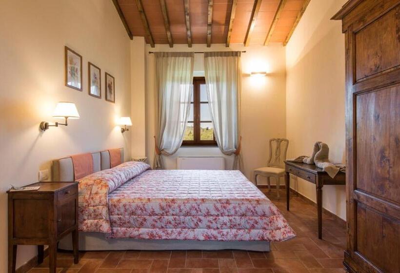 1 Bedroom Apartment Lake View, Olmofiorito