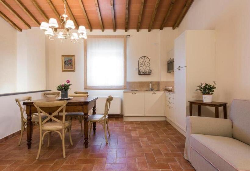 דירת שלושה חדרים, Olmofiorito