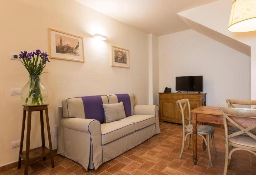 דירת חדר בקומת קרקע, Olmofiorito