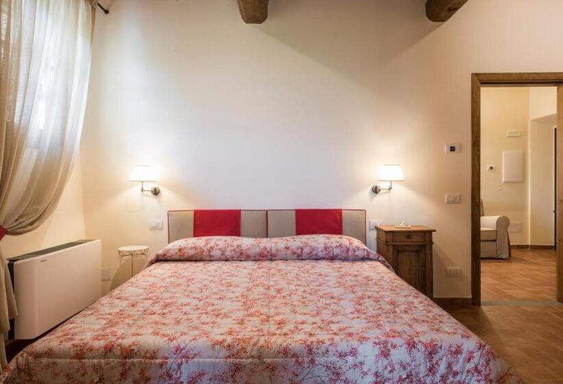 דירת חדר, Olmofiorito