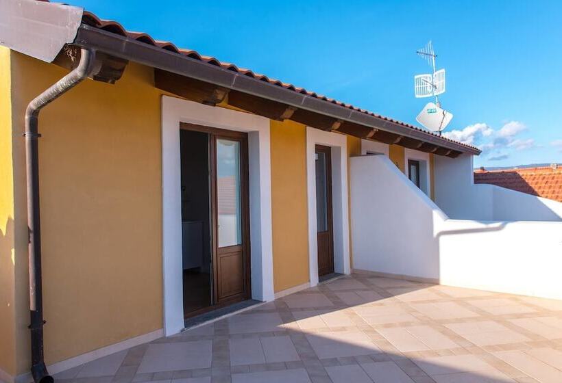 דירת דופלקס 2 חדרי שינה, Palazzo Gargano