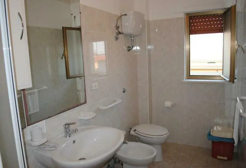 Standard-huone Parveke, B&b La Scogliera