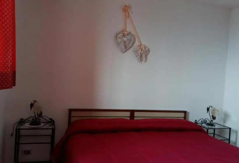 インサイドのスタンダードスタジオ, B&b La Vecchia Scuola