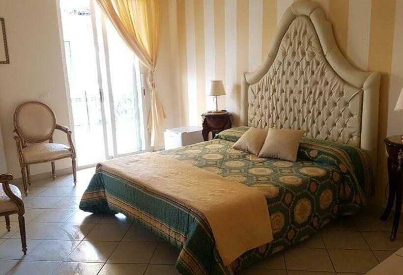 חדר סטנדרט לארבעה, B&b Torre Dei Saraceni