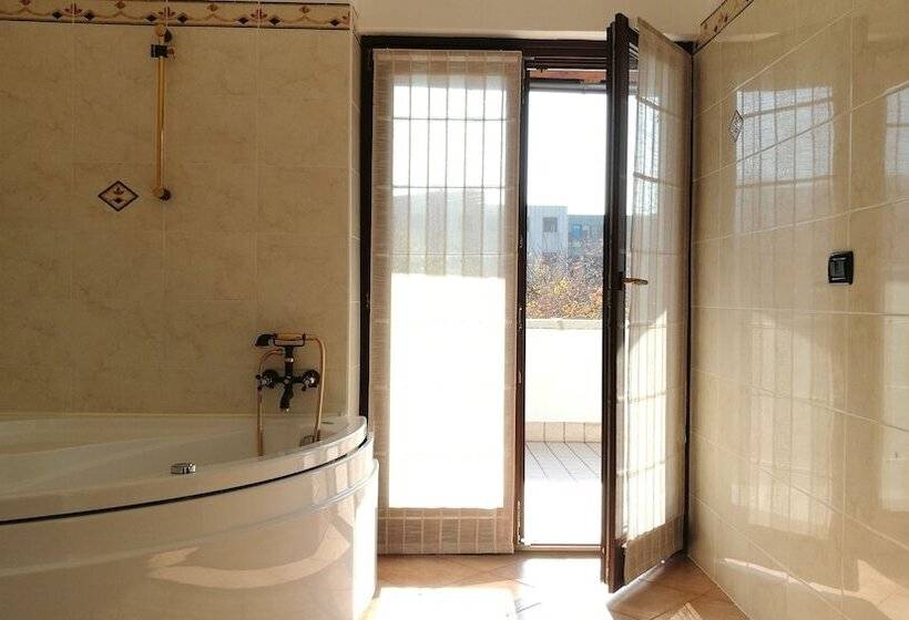 סוויטת דלוקס נוף הרים, Le Cicogne