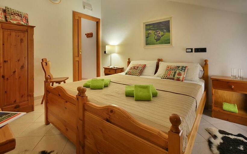 キングサイズベッドのスタンダードルーム, Casa Alpina San Luigi