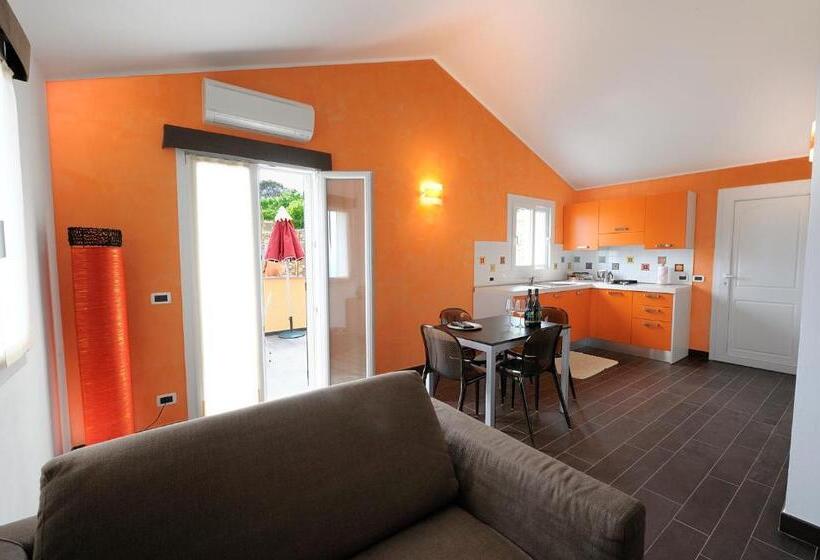 オーシャンビュースーペリアワンルーム, Poggio Dei Gorleri