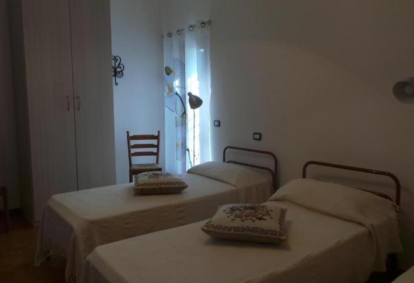 스탠다드 트리플 룸 테라스, B&b Il Poggio