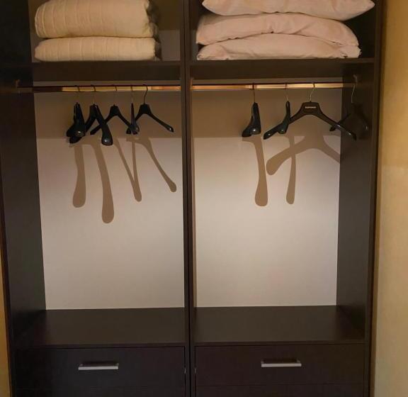 Quarto Triplo Estandar, Armonia B&b