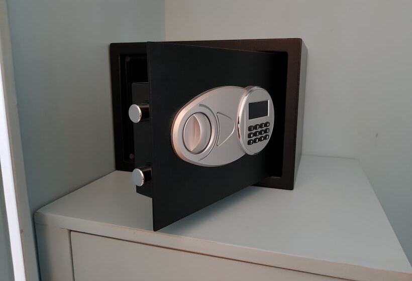 اتاق سوپریور سه تخته, B&b Le Mura