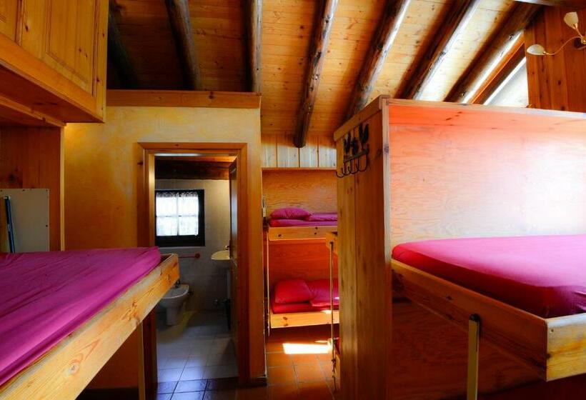 غرفة قياسية رباعية, Rifugio Vieux Crest