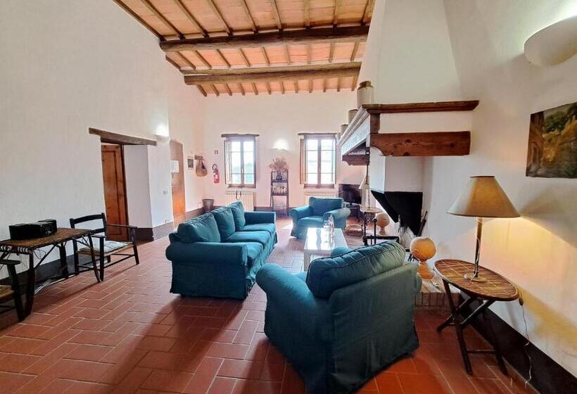 آپارتمان 3 خوابه, Fattoria Lornano Winery