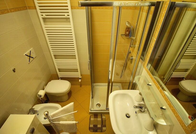 غرفة قياسية مطلة على المدينة, B&b In Centro A Pacentro