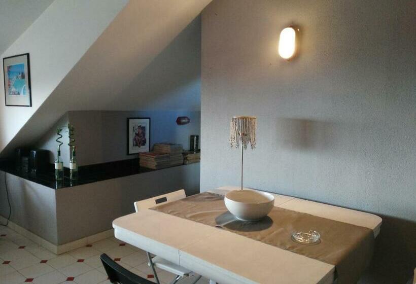家庭间, Casa Degli Ulivi Etna