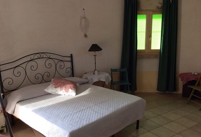 Standart Oda, Agriturismo Baccole