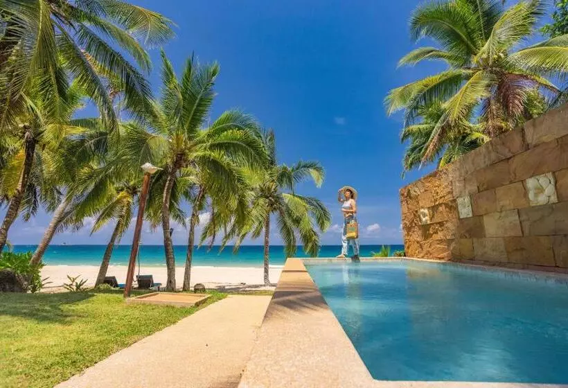 Huvila, 1 makuuhuone ja uima-allas, Andaman White Beach Resort   Sha Plus