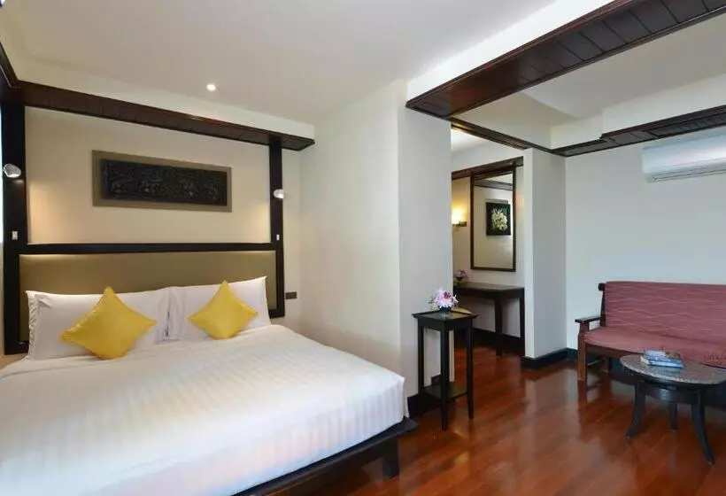 Sviitti 2 Makuuhuonetta, Andaman White Beach Resort   Sha Plus