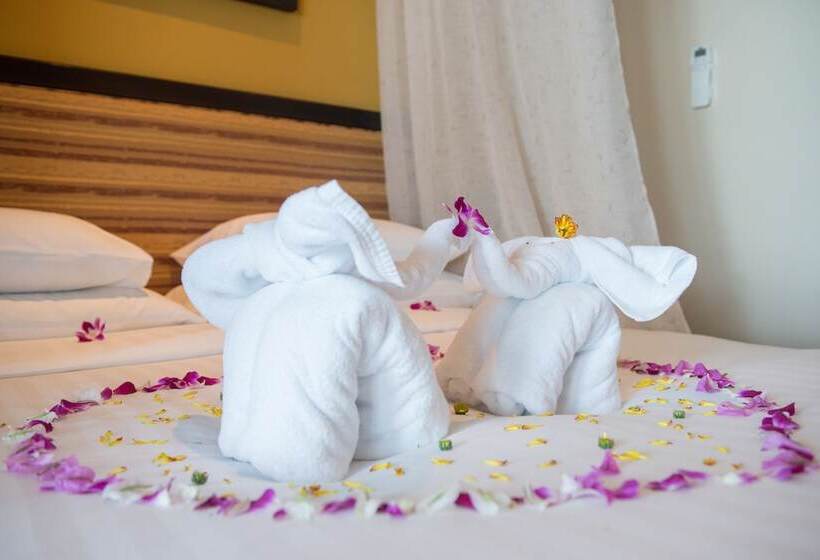 디럭스 룸 바다 전망, Andaman White Beach Resort   Sha Plus