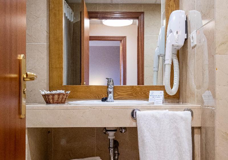 דירת שני חדרים, Ilunion Miramar