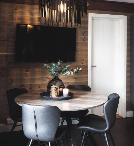 דירת חדר, Bardøla Fjelltun