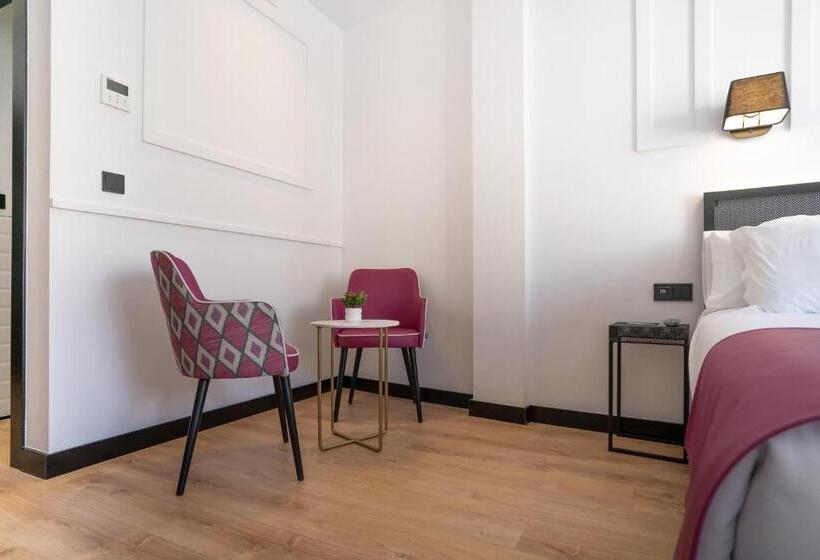 Premium room with view, Boutique Puerta De Las Granadas