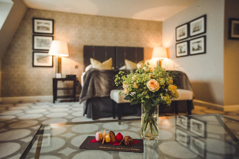 سوییت جونیور, Grand Palace Hotel   The Leading Hotels Of The World